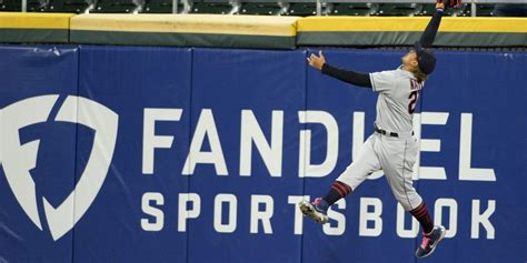 New York's High Sports Betting Tax Rate Could Hurt DraftKings, .